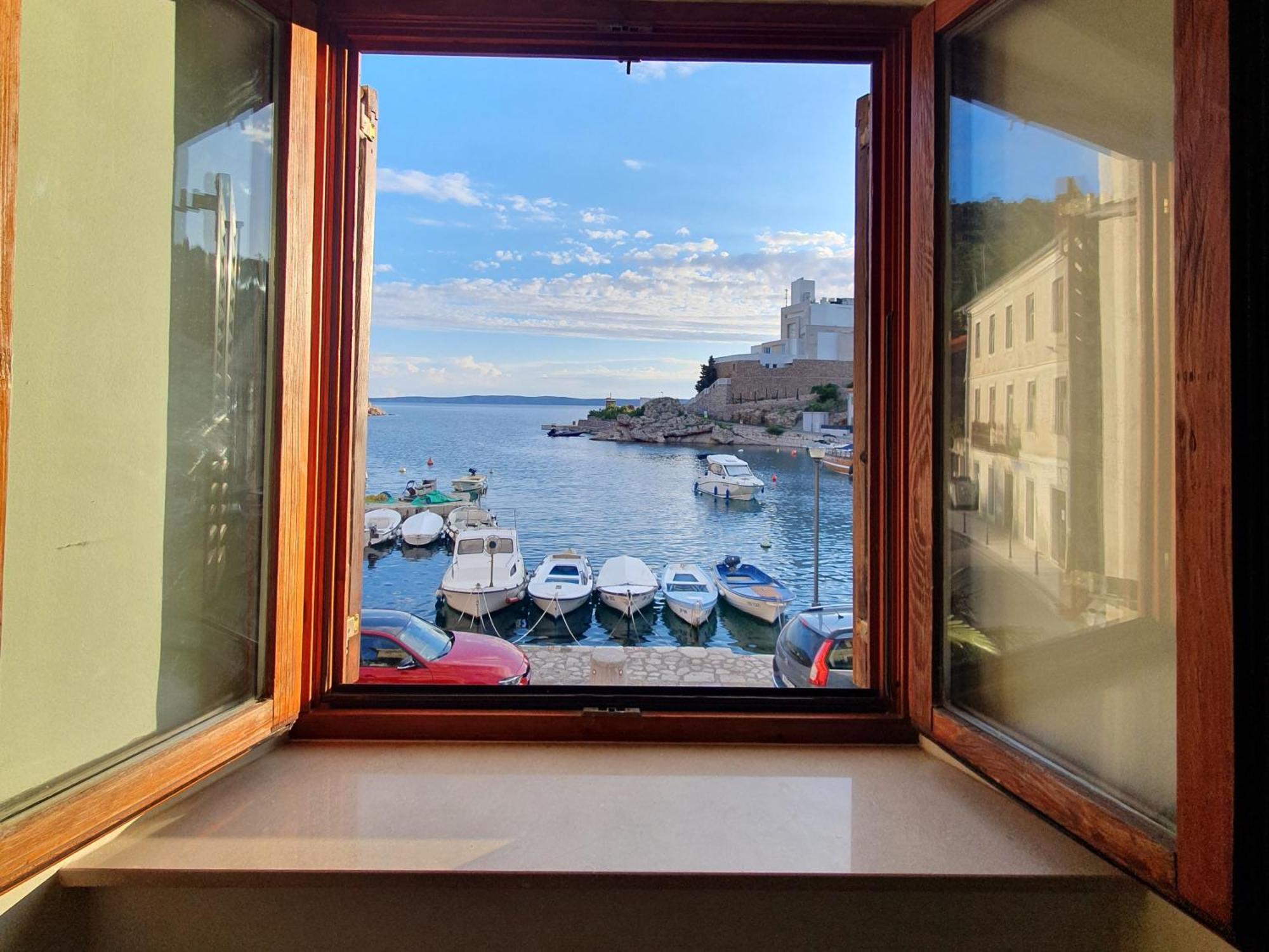 Apartman Neda Jablanac Bilik gambar